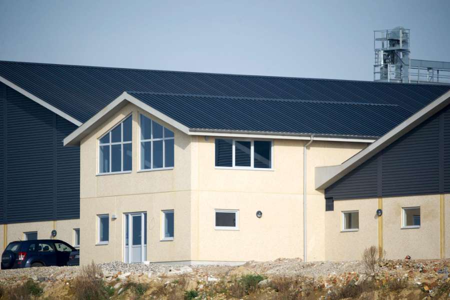 Eine starke Dach- und Fassadenlösung, Vognsbækvej 40, 9900 Frederikshavn